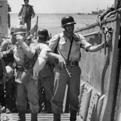 First soldier at the right holds a Z45 in his right shoulder, in the Sidi Ifni war, 1957-58, northwest Africa